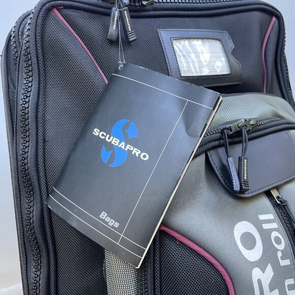 Scubapro Unisex Black/Grey Telescopic Handle DiveN Roll Travel Bag Size Large - Picture 5 of 14